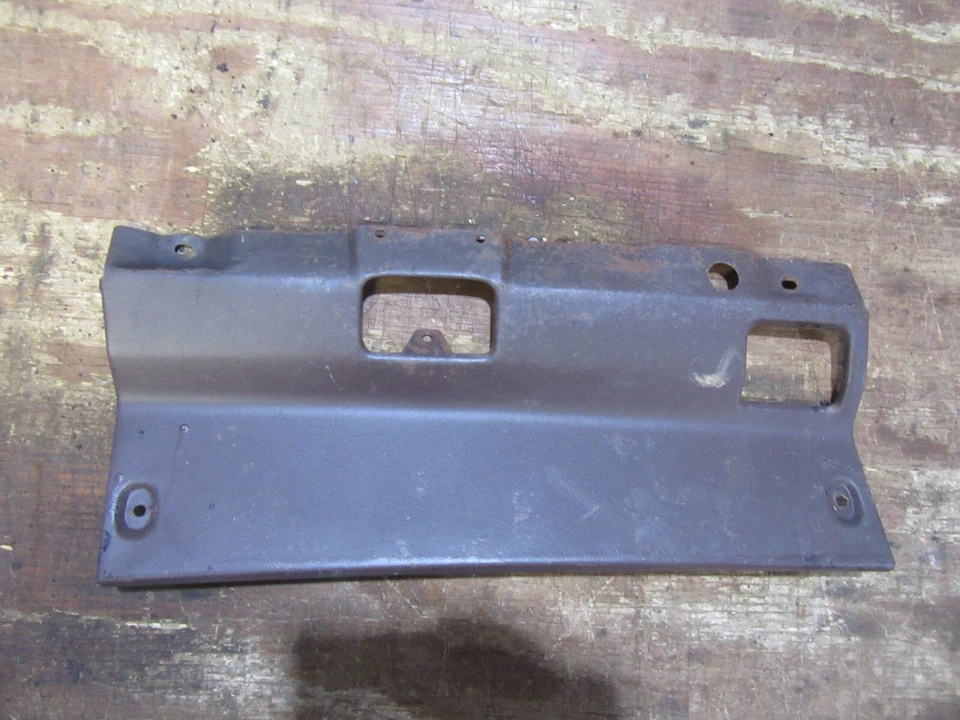 Pontiac Bonneville 1983 interior tablero inferior cubierta moldura panel pieza Foto 4 de 4