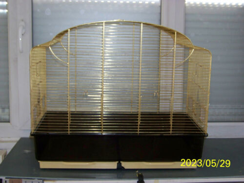 cage à OISEAUX dorée L70 x l36 x h60cm - Photo 1/1