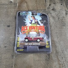 GreenLight *HOLLYWOOD 28* ACE VENTURA Nature Calls 1967 Jeep Jeepster NIP