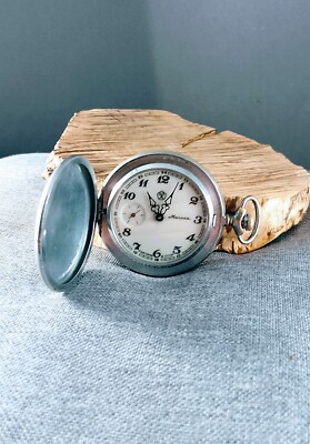 MOLNIJA  Vintage Serviced USSR Soviet Pocket Watch 3602