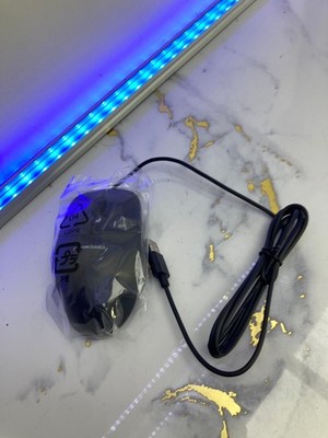 Amazon Basics reaktionsschnelle und präzise kabelgebundene USB-Computermaus mit 3 Tasten