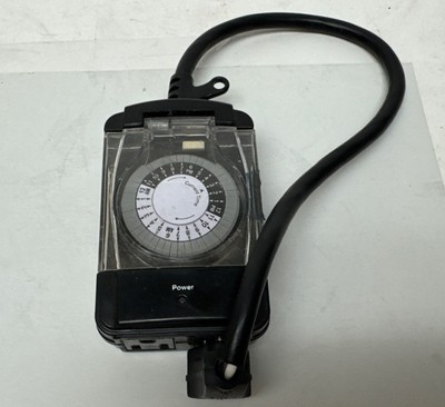 Prime Draht Kabel TNO24111 2-Outlet Zopf Mit 24 Stunde Elektro Mechanische Timer