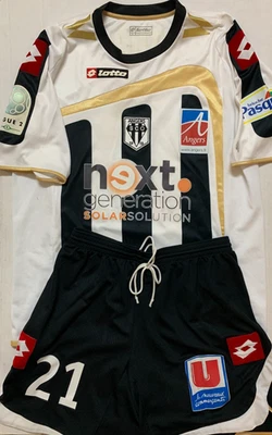 MAILLOT + SHORT JOUEUR LOTTO ANGERS SCO MALIK COUTURIER SAISON 2009 CENTENAIRE - Photo 1/4