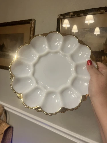 Vintage Anchor Hocking Deviled Egg Plate White/Gold Trim