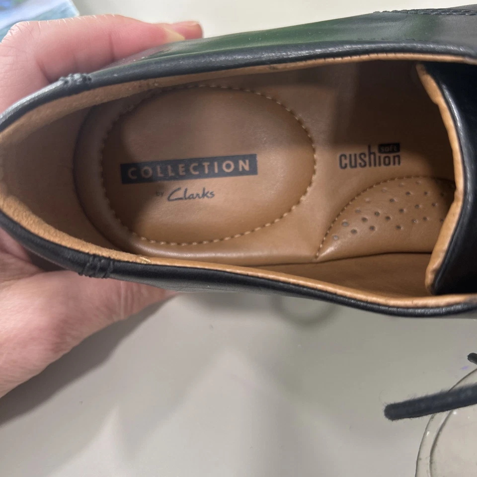 Clarks Tilden Cap Leather Dress Shoes Men Size 8 M Black Formal Lace Up worn 1x - Image 4 of 4