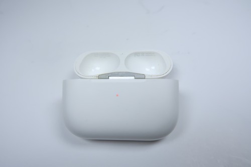 FOR PARTS/WORKING Apple AirPods Pro 2nd Gen READ DESCRIPTION - Photo 3 sur 4