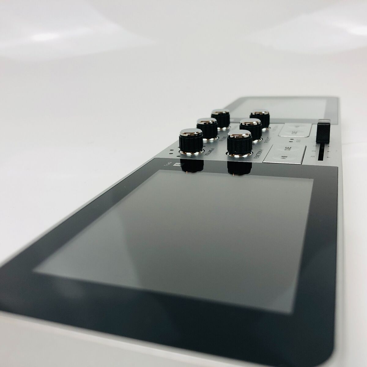 MONSTER GODJ Portable Stand-Alone DJ System and Production MONSTER GODJ Portable Stand-Alone DJ System and Production