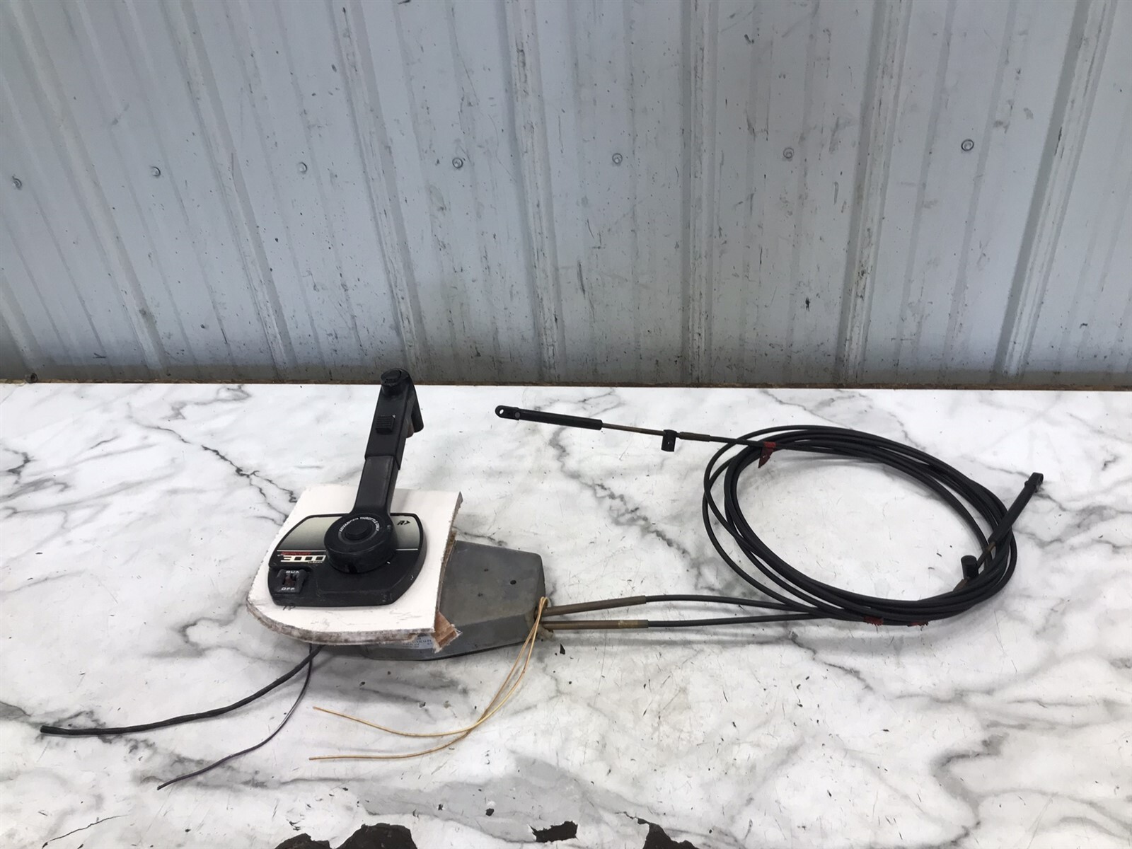 00 Monterey Boat Mercury 3000 classic side throttle shifter control