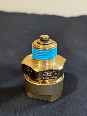 Rego 7590U Actuated Liquid Withdrawal Excess Flow Valves