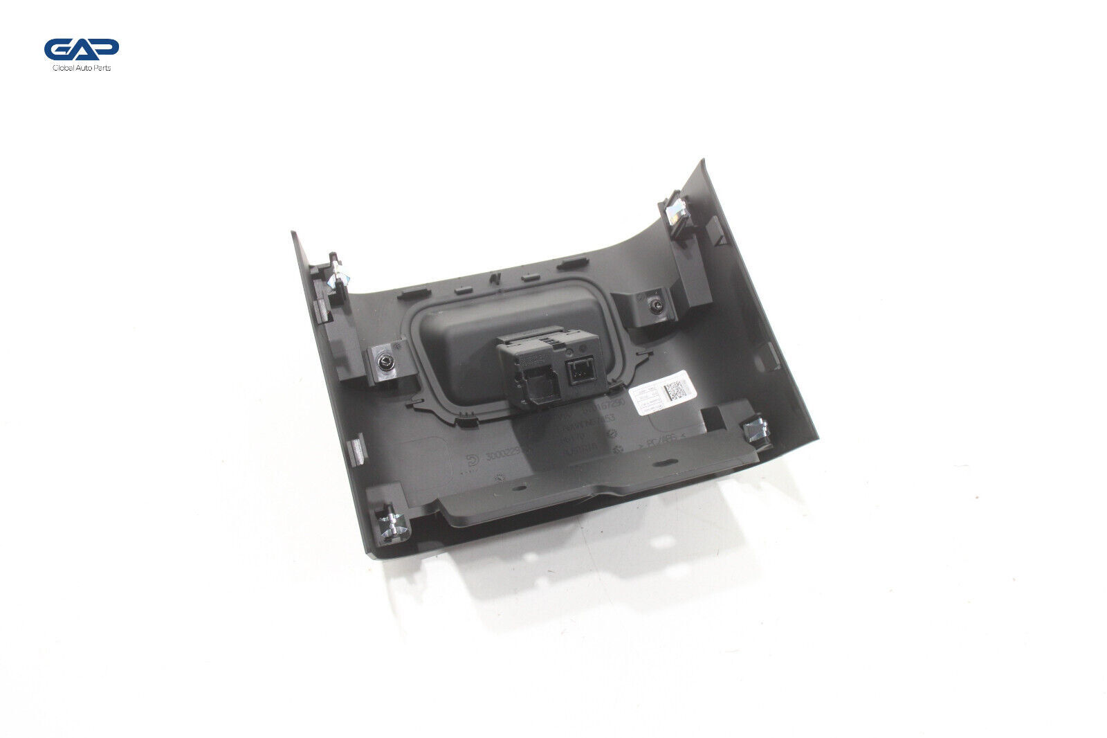 Maserati Grecale Folgore 2023-2024 Center console trim panel