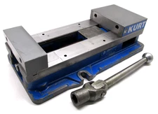 KURT ANGLOCK 6" MILLING MACHINE VISE w/ HANDLE - #D688