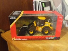 Britains 43223 JCB 4195 Wheeled Loader, 1:32, BNIB
