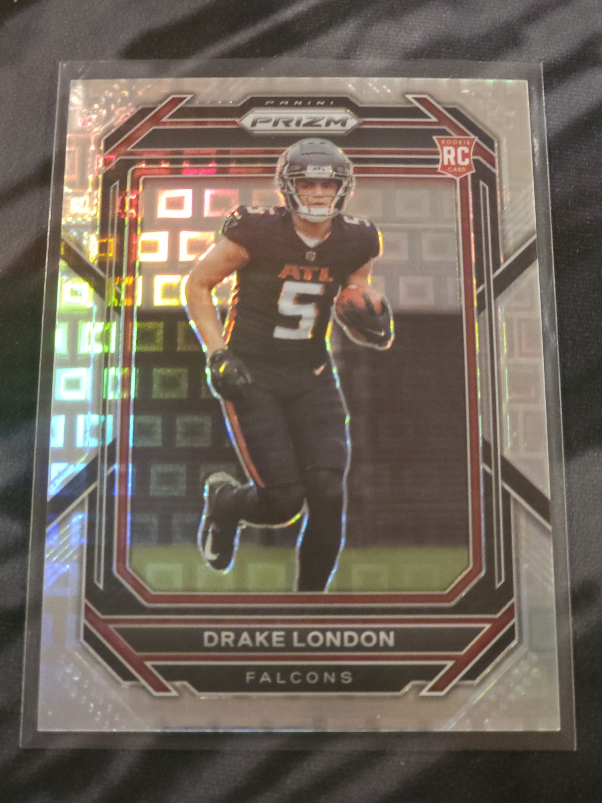 2022 Panini Prizm - Rookies Pandora Prizm #308 Drake London /400 RC Jersey Match
