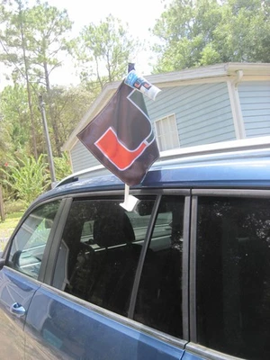 WINCRAFT UNIVERSITY OF MIAMI HURRICANE BLACK CAR FLAG 11 X 11 AUTO WINDOW SPLIT U FLAG