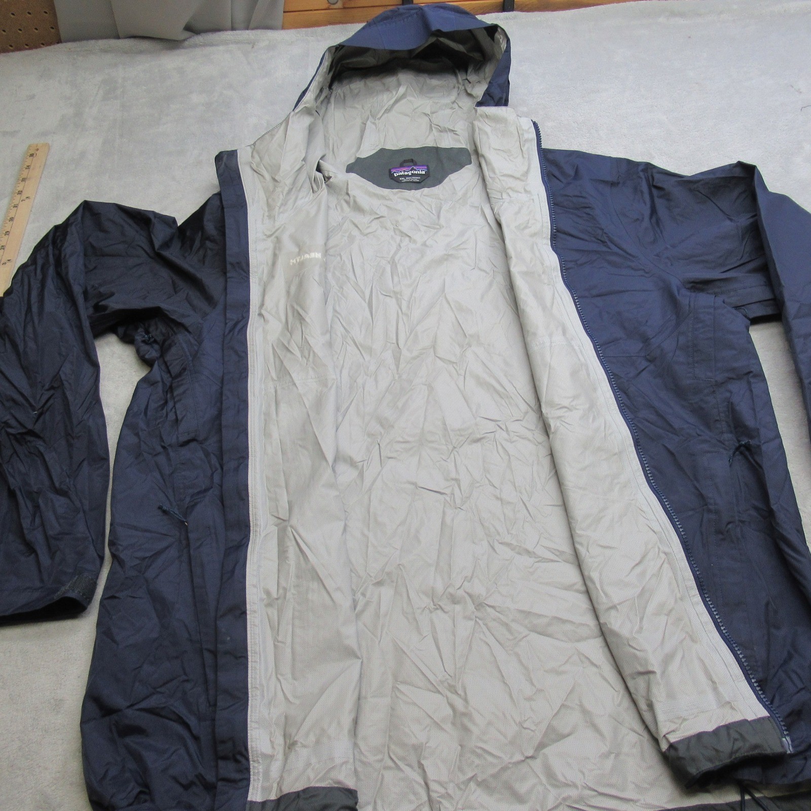 Patagonia Torrentshell Jacket Mens XXL Blue 2.5L Waterproof Full Zip Hood Pack thumbnail 3