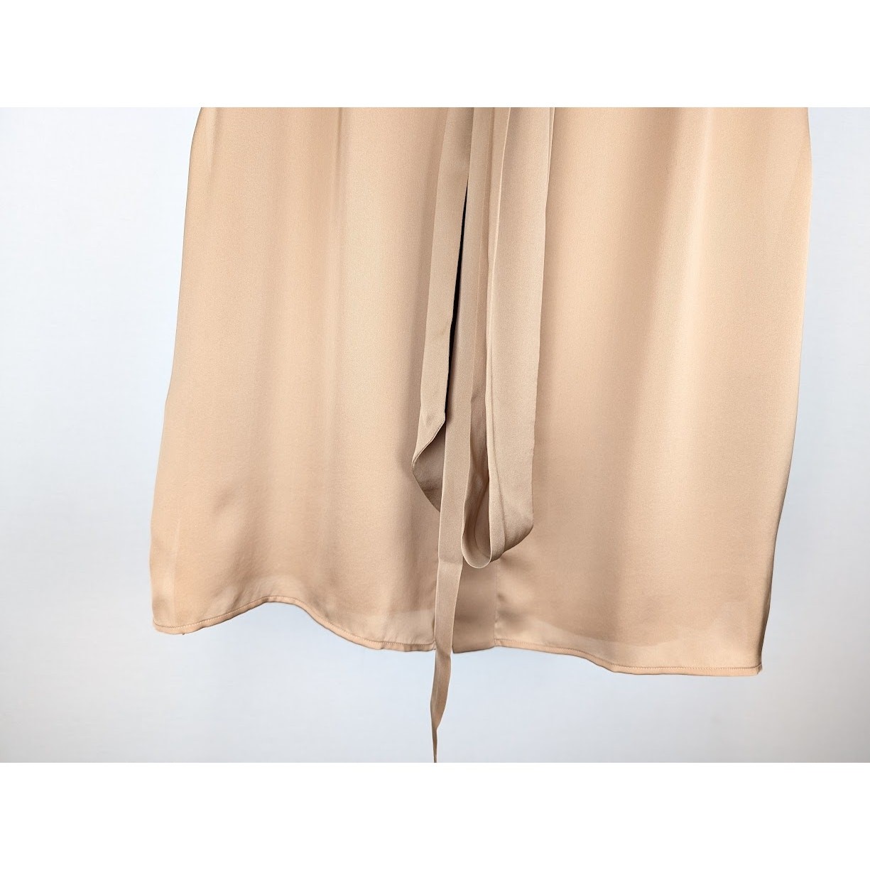 Camicia smanicata Saint Laurent Paris Lavalliere beige nuova con etichetta 39