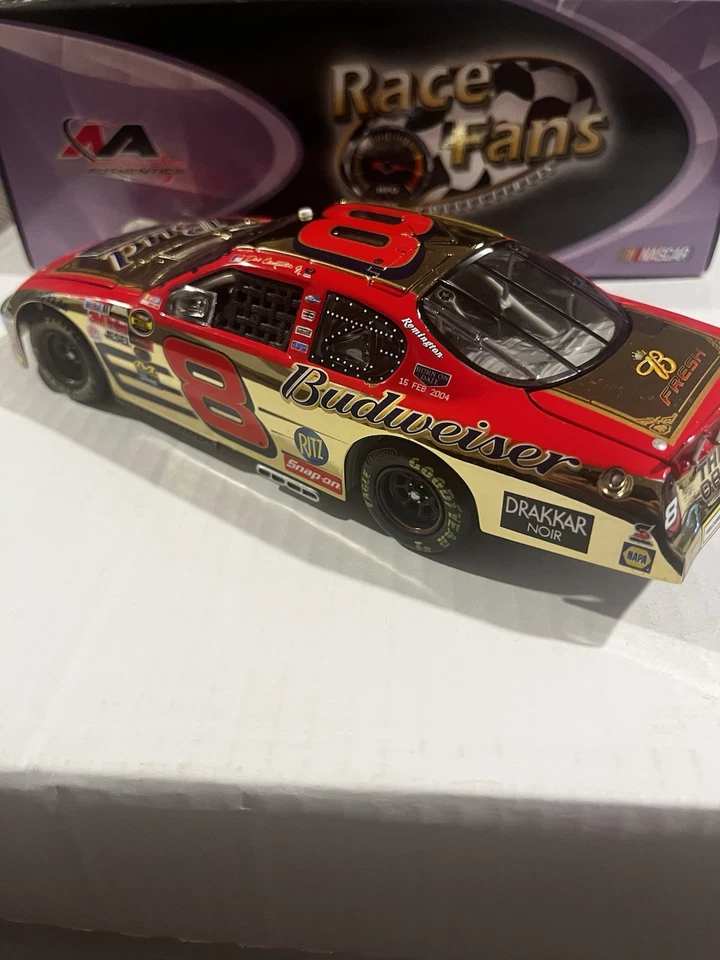 Dale Earnhardt Jr. 2004 Monte Carlo SS Gold Chrome Budweiser D500 Winner 1/24 - Image 3 of 4