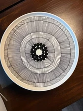 Set of 7 Marimekko Dinner Plates  Black & White Stoneware Porcelain