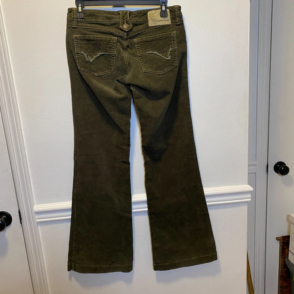 Pantalones bootcut vintage de pana oliva elásticos acampanados retro Y2K otoño ropa de calle Foto 3 de 4