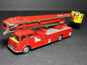 1127 Simon Snorkel Fire Engine Made in 