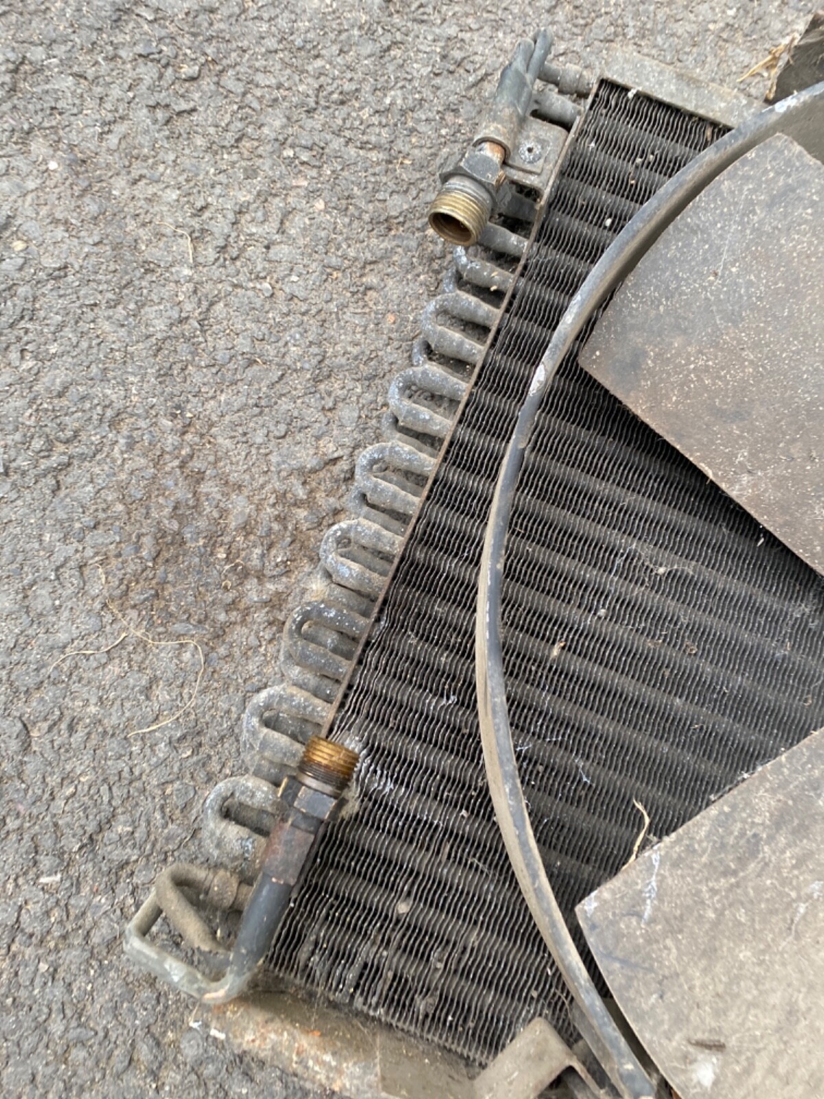 19841991 BMW E30 A/C Condensor With ELECTRIC AUX Fan eBay