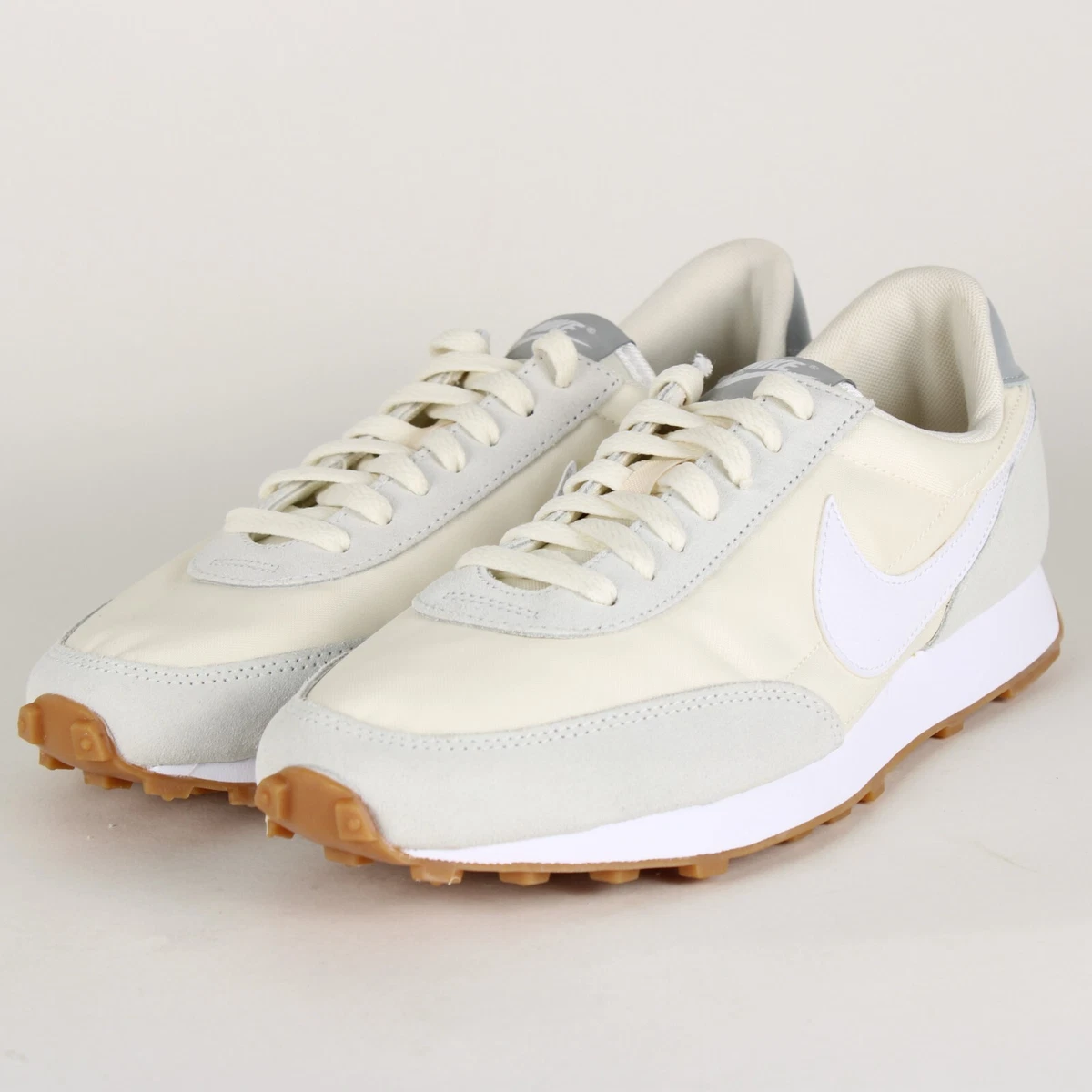 Women's Nike Daybreak Running Shoes CK2351-101 White/Pale Ivory