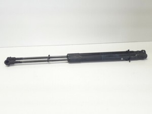 BMW 1 E87 Set Gasdruckfeder Dämpfer Heckklappe Kofferraumdeckel GUST23244