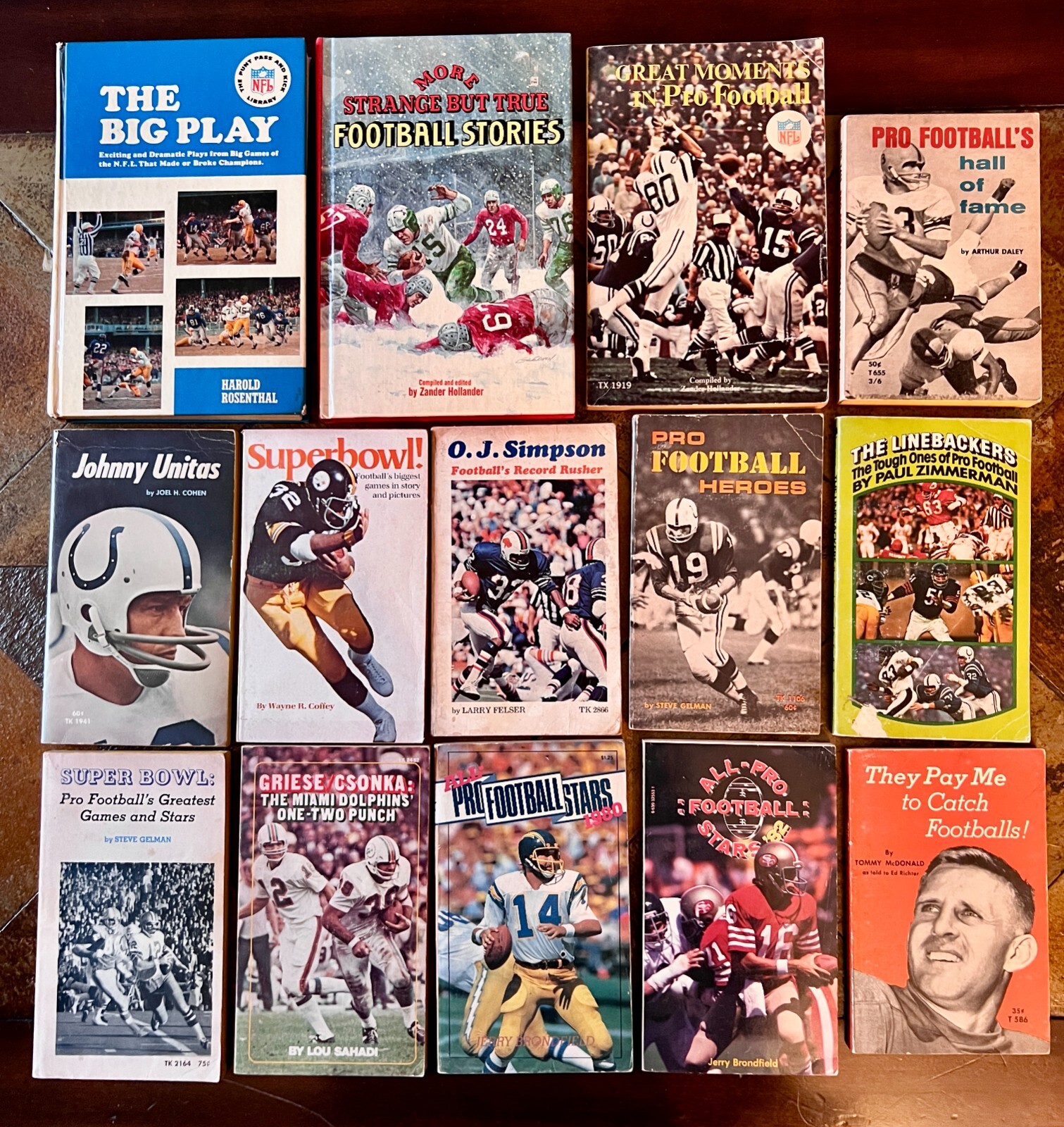 14 Diff Pro Football, NFL Books Lot PPK & Scholastic Book Services