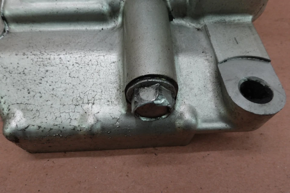 Cubierta de transmisión del motor Yamaha Road Star XV1600 1999-2003 Foto 2 de 4