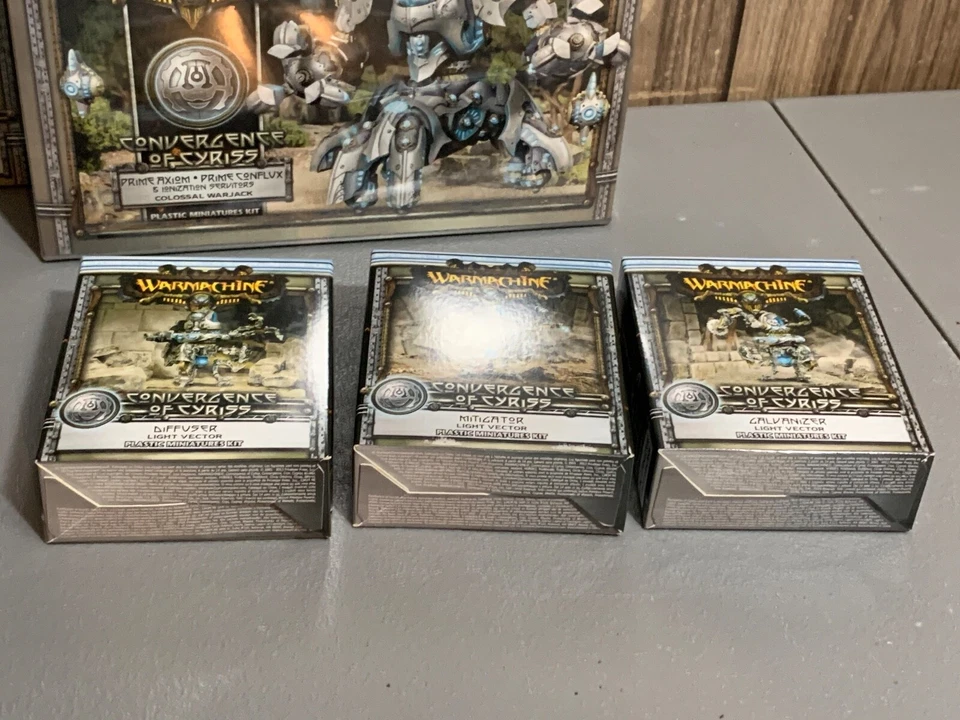 NIB WARMACHINE HORDES CONVERGENCE CYRISS BIG BUNDLE AXIOM REDUCTORS GALVANIZER - Image 4 of 4