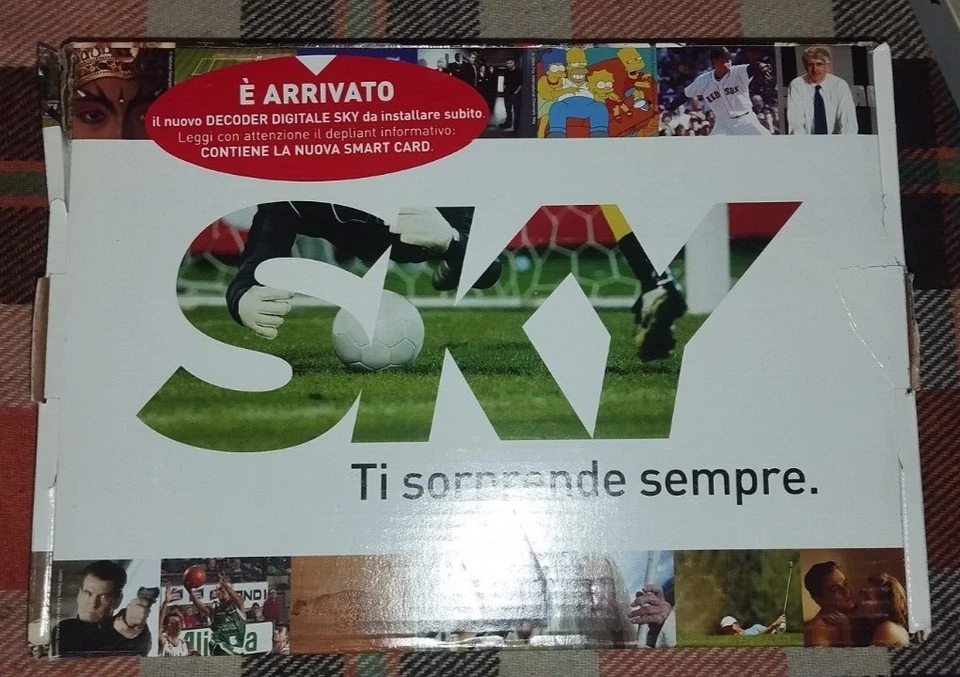 Decoder satellitare Sky THOMSON DSI4206 COMPLETO, CON SCATOLA ORIGINALE SIMPSON - Immagine 3 di 4