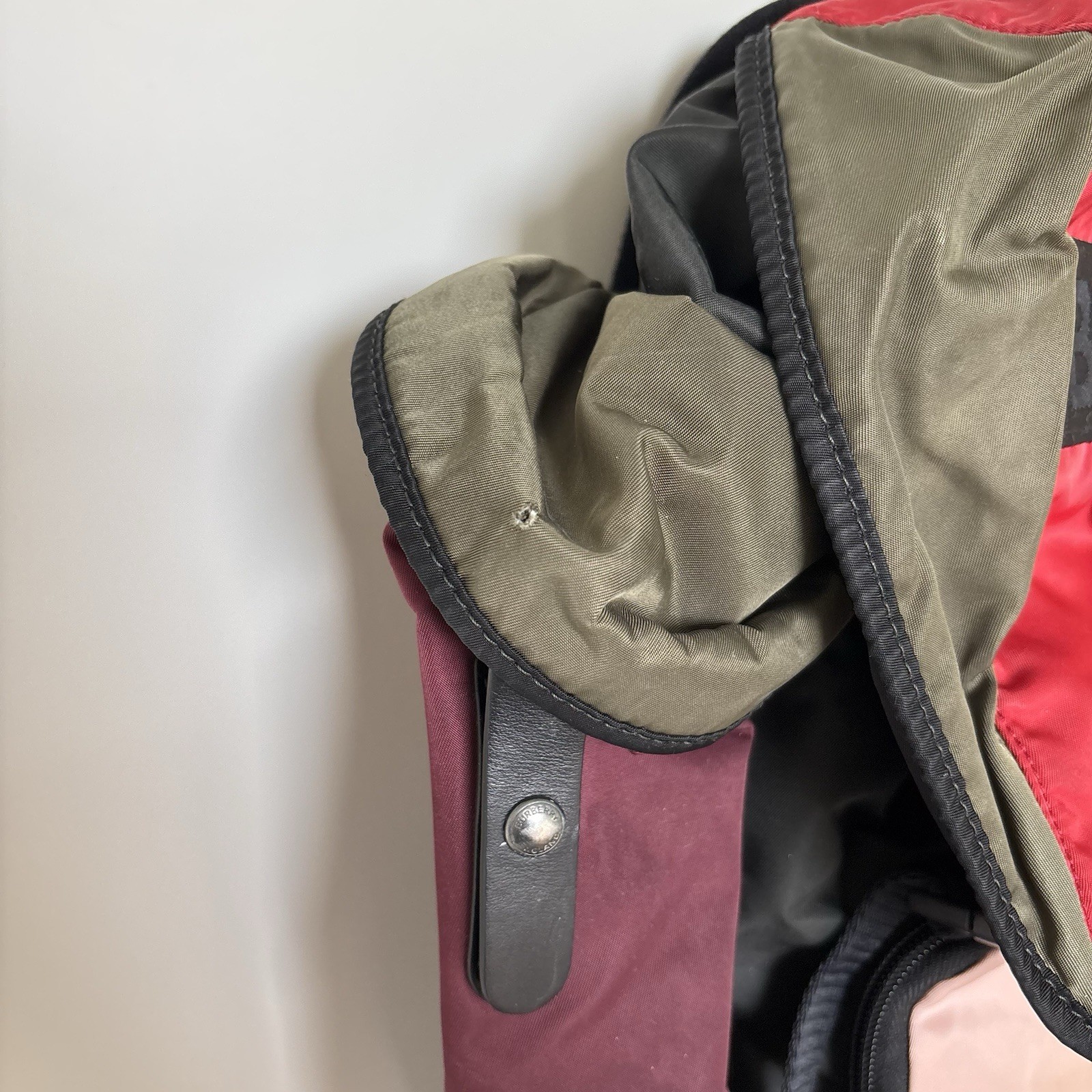 Burberry Authentic Designer Nylon Multicolor Back… - image 9