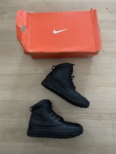 VTG NIKE ACG Woodside Kid's Black Duck Boots Unisex Size 2.5Y 415079-001 NEW