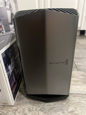 Blackmagic Design eGPU RX580 8GB GDDR5 External GPU Graphics With