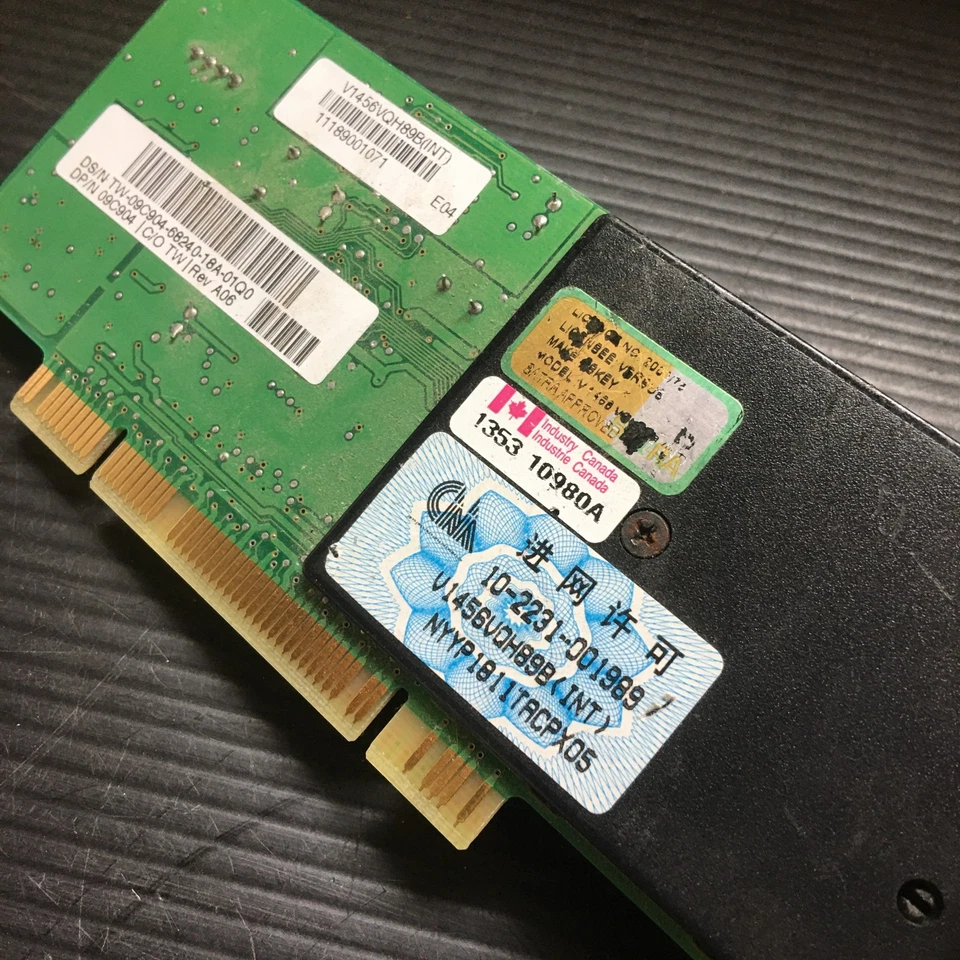 Lucent Technologies 56K PCI Modem Model V1456VQH89B(INT) - Image 4 of 4
