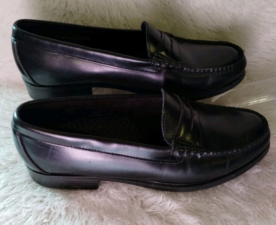 Vintage Sebago Women's Loafers Leather Black USA Size 9 Wide - Image 4 of 4