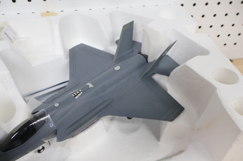 Vintage Rare Franklin Mint F-35 USAF F35 Lightning II 1:48 Diecast Model B11F000 - Picture 12 of 18