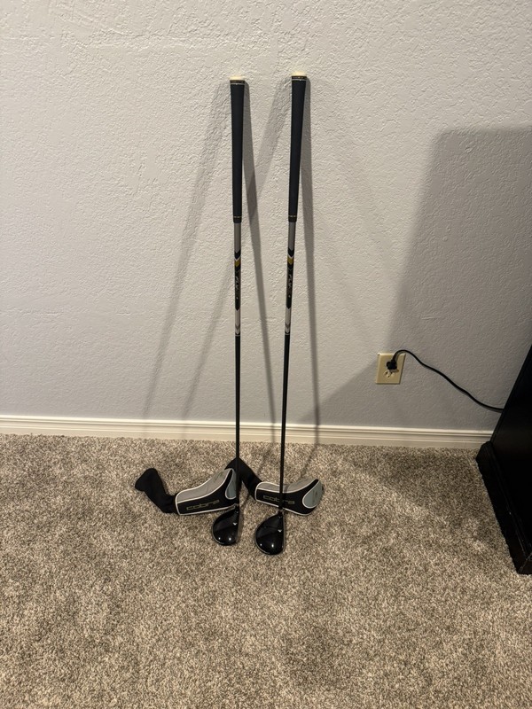 3 & 5-WoodsCobra Fly-Z S, RH, Flzy-Z 70g Reg Flex Graphite Shafts w/headcovers