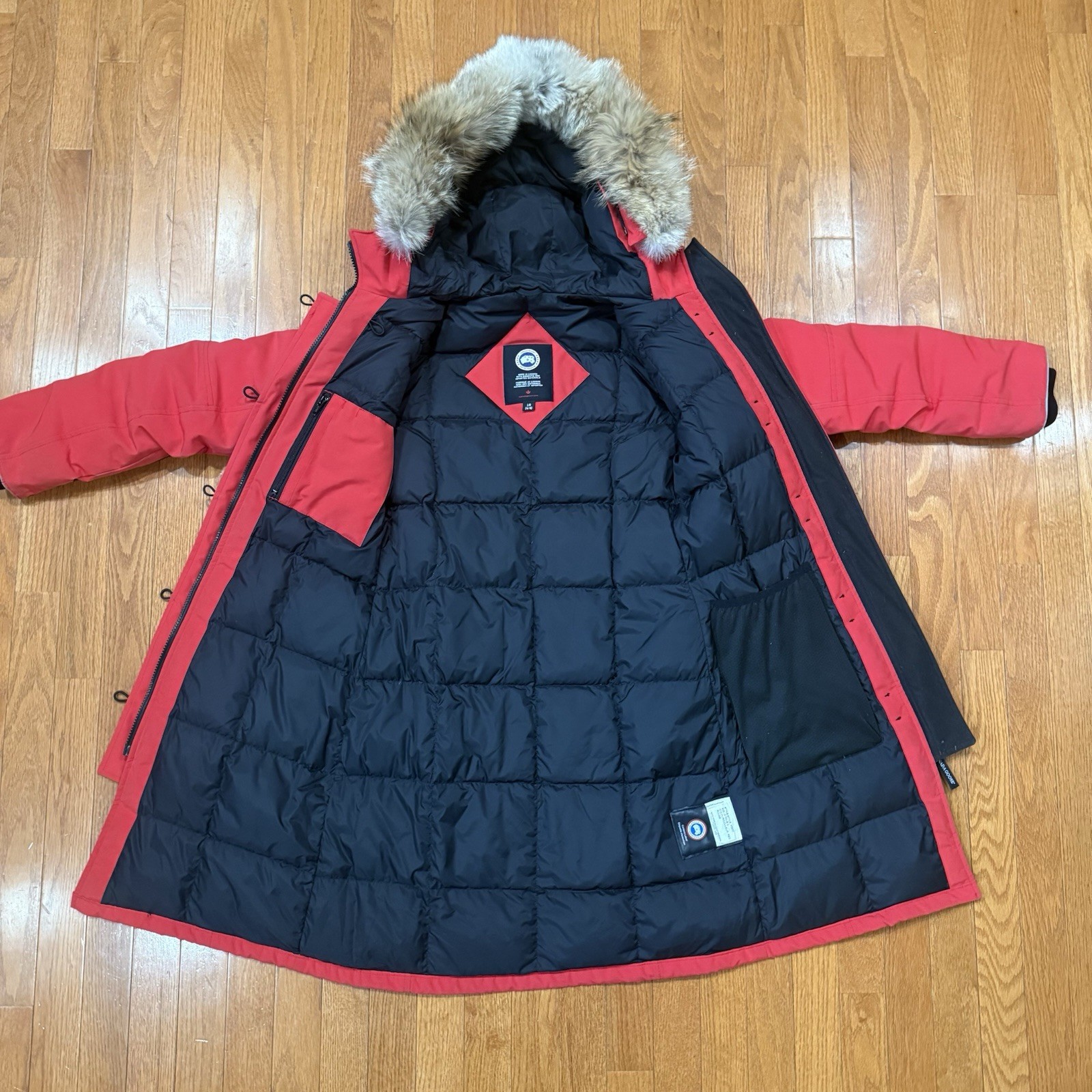 Canada Goose Youth Brittania Parka Coat Large 14/16 Boys Girls Down Fur Ruff Red thumbnail 4