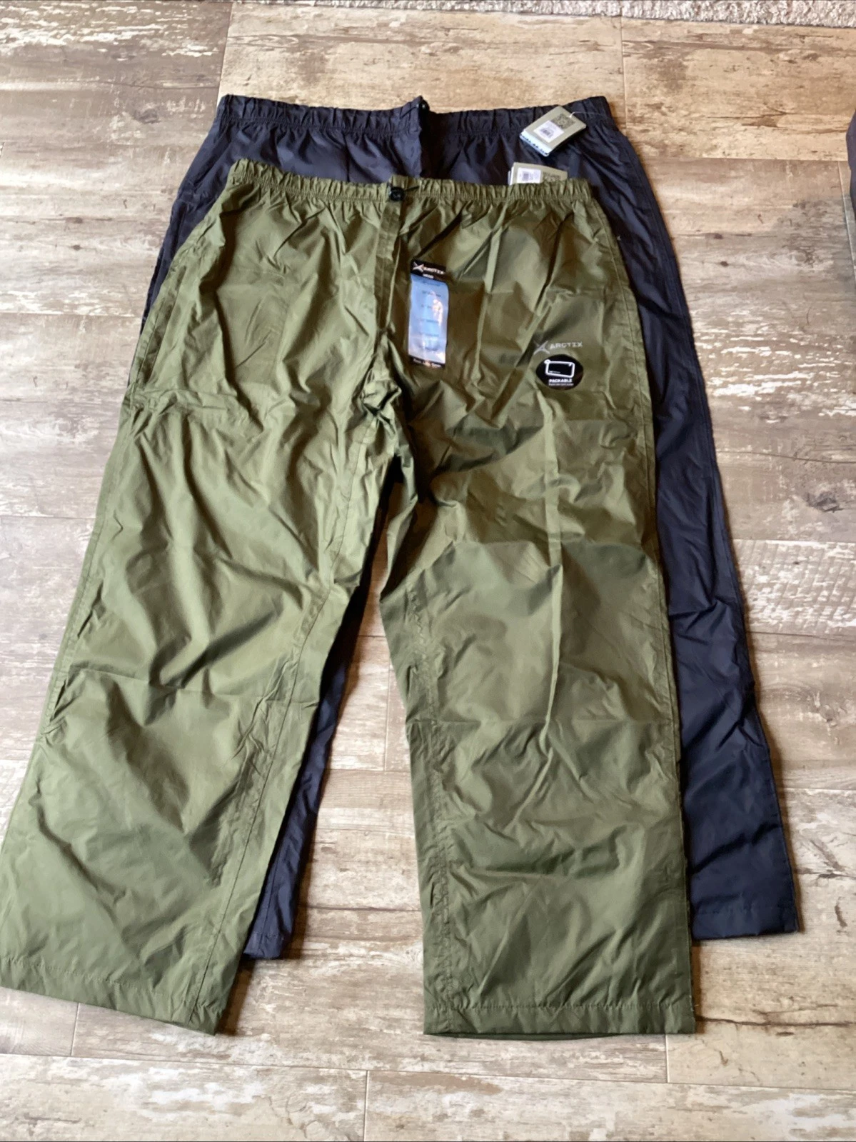 NWT ARCTIX Storm Rain Pants Lot - Black & Green - Men’s 2XL
Opens in a new window or tab