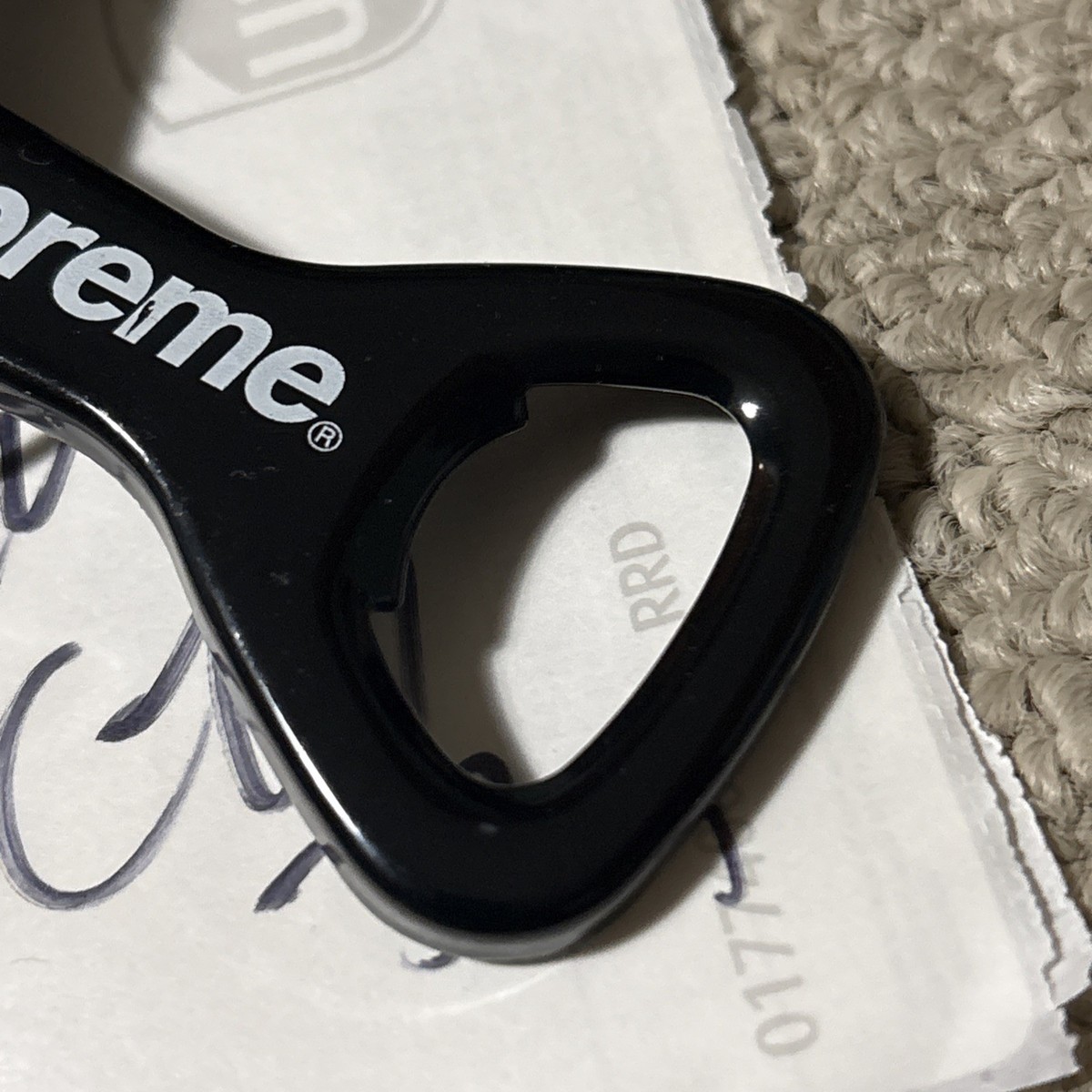 m*k様 Supreme 14SS Bottle Opener Lanyard Supreme 2014SS Lanyard Bottle Opener Very Rare New 100% Authentic