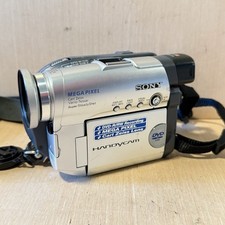 SONY 120X DVD R/RW, 3.5LCD Mega pixel Handy Cam UNTESTED No/Charg/Batt Read Blw