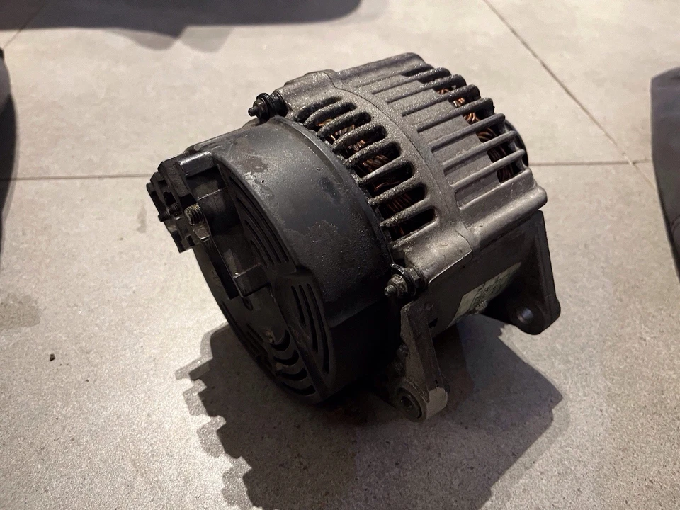 Generatore alternatore LAND ROVER RANGE ROVER II P38A 63321353 4.6 benzina 168kW - Immagine 3 di 4