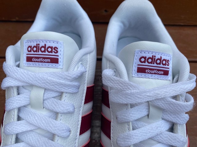 adidas cloudfoam advantage red