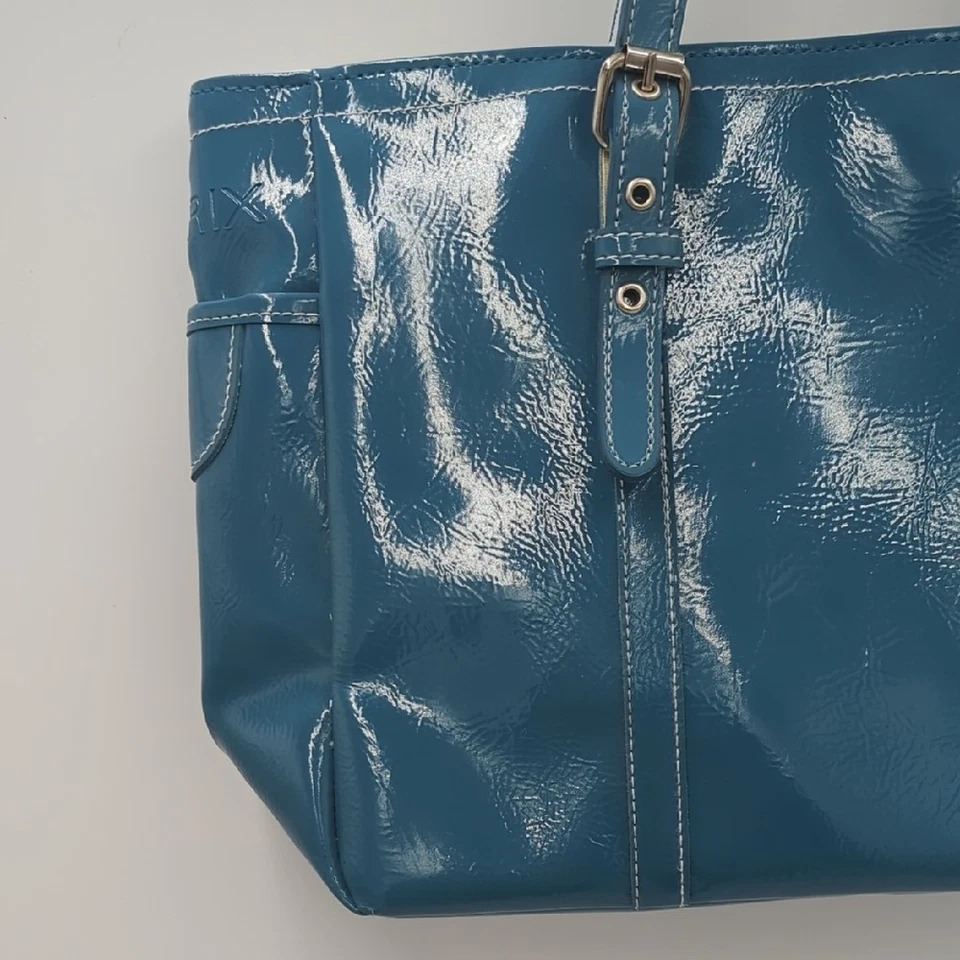 Bolso de mano vintage de vinilo azul suave Matrix para mujer cartera de plástico informal Foto 2 de 4