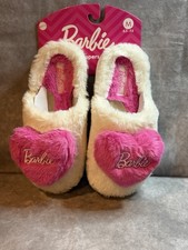 Barbie HEARTS Fluffy Slippers Pink Soft Indoor/Outdoor Women  s Sz M 6.5-7.5 NEW