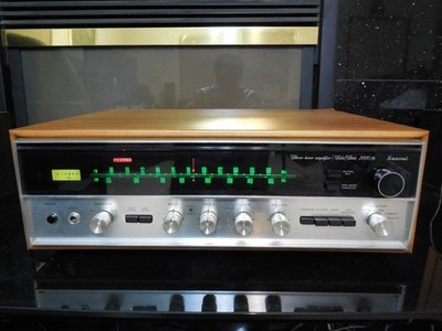 SANSUI 2000A Vintage AM/FM Receiver 2 Channels 35 Watts P. Channel