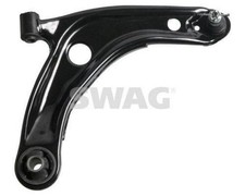 SWAG Querlenker Vorne Rechts Unten für TOYOTA Yaris Schrägheck (P9) 81 94 3067