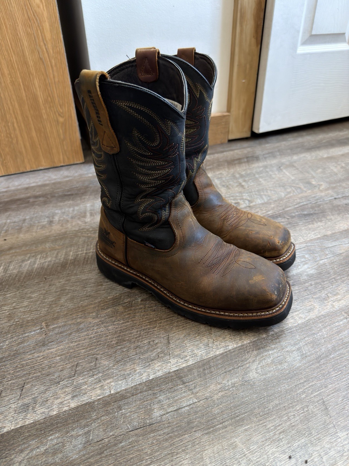 Thorogood Men's 11” Waterproof Western Steel Toe Cowboy Boots USA 8.5EE