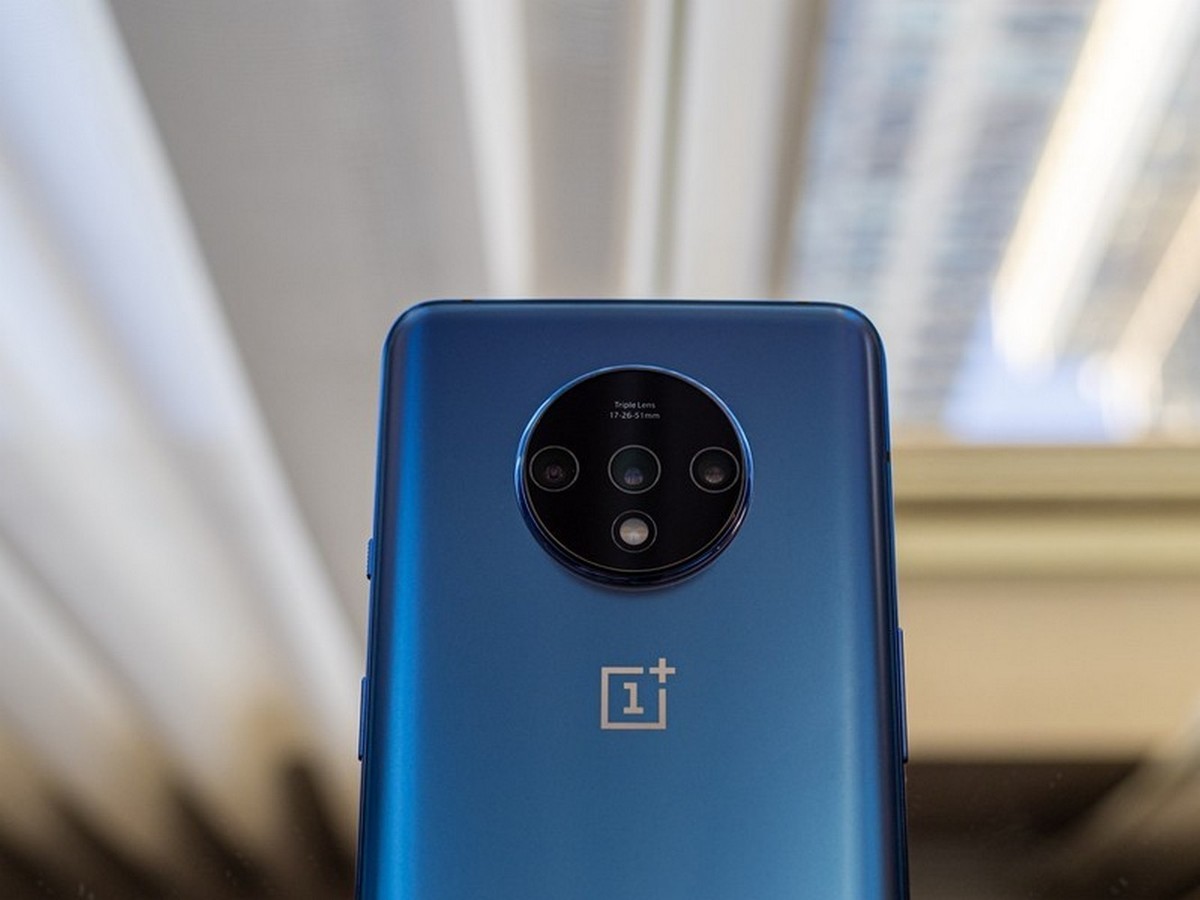 Used OnePlus 7T, Unlocked, 128GB, Blue, Screen Distortion